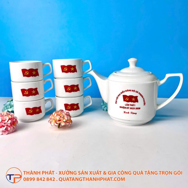 Bộ Ấm Trà Dáng Vuông In Logo 27 Bo am tra dang vuong in logo hien dai