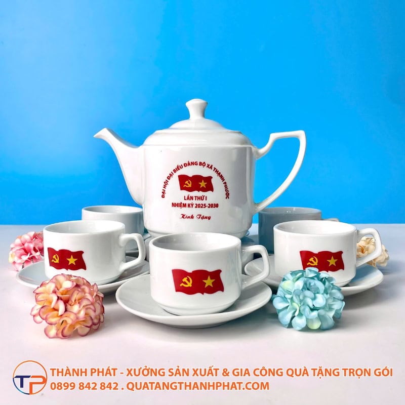 Bộ Ấm Trà Dáng Vuông In Logo 23 Bo am tra dang vuong in logo sang trong