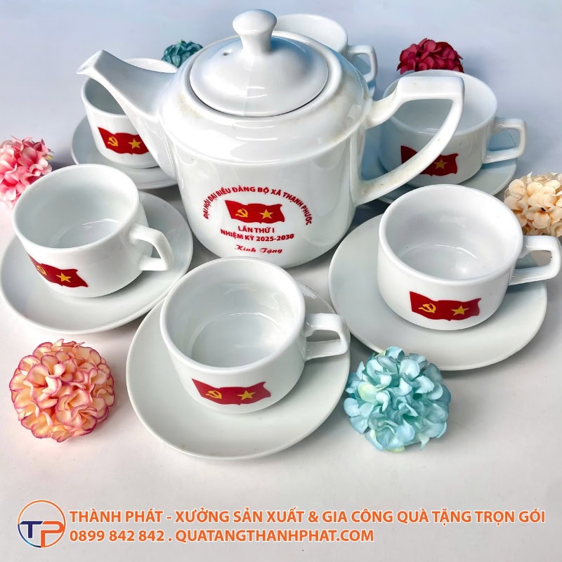 Bộ Ấm Trà Dáng Vuông In Logo 26 Bo am tra dang vuong in logo tien dung
