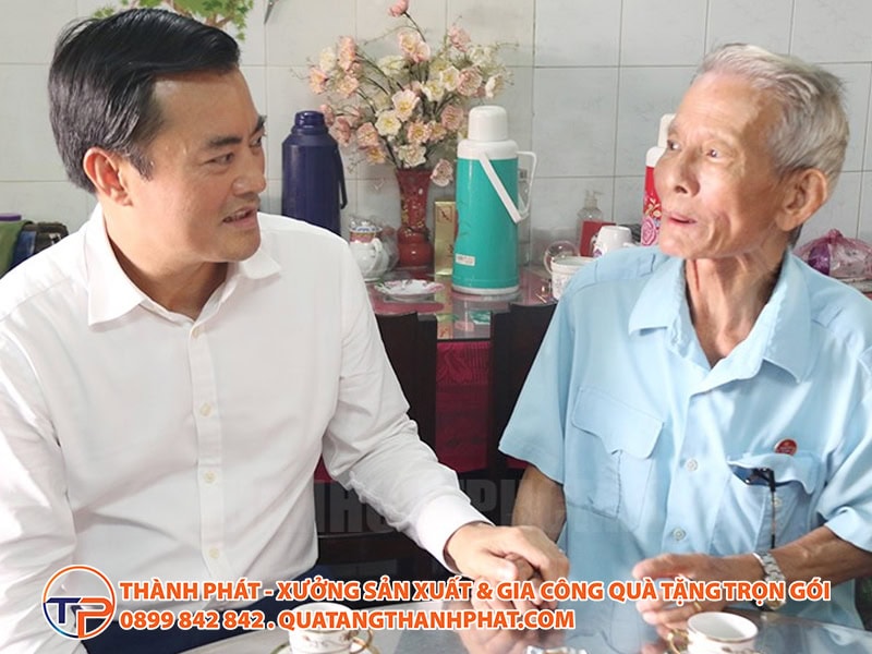 10+ Hoạt Động Tình Nguyện Tại Công Ty: Dễ Tổ Chức, Chi Phí Thấp &Amp; Gắn Kết Nhân Viên 20 Tham hoi truc tiep hoan canh kho khan