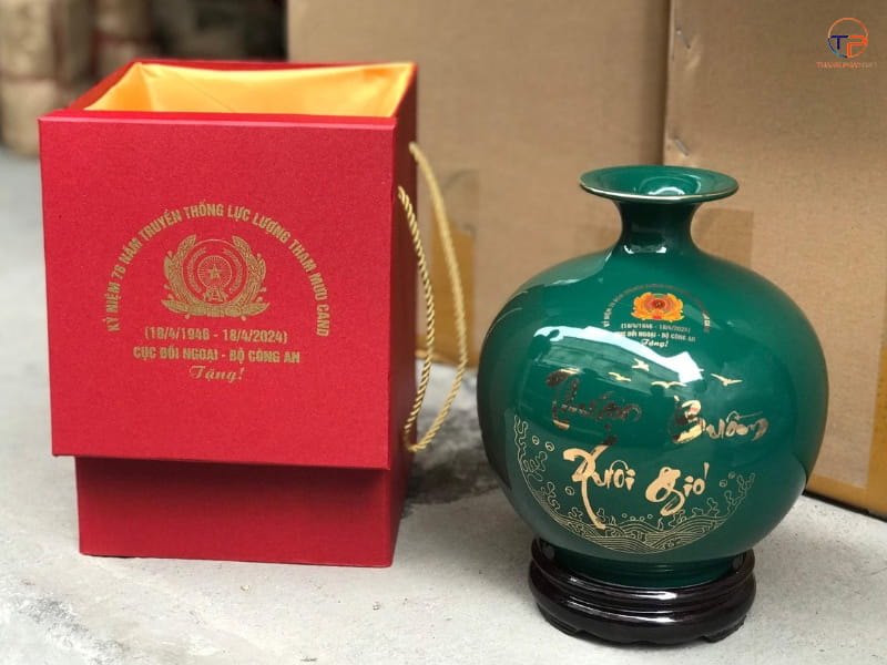 Top 5 Mẫu Lọ, Bình Hoa In Logo Làm Quà Tặng Doanh Nghiệp Đẹp 23 Binh hoa phong thuy