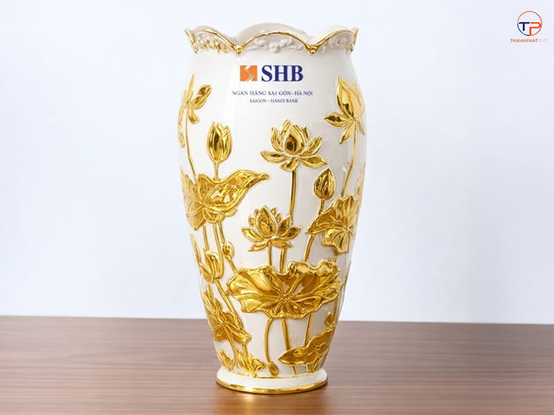 Top 5 Mẫu Lọ, Bình Hoa In Logo Làm Quà Tặng Doanh Nghiệp Đẹp 26 Binh hoa su ve vang