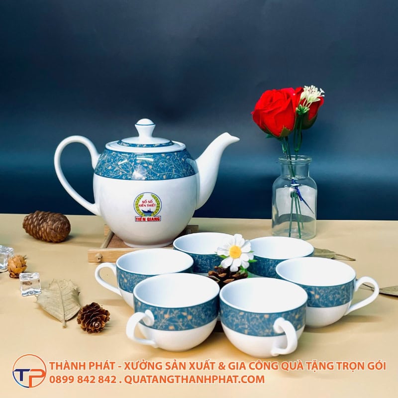 Bộ Ấm Trà Daisy In Logo 26 Bo am tra diep luc in logo cao cap
