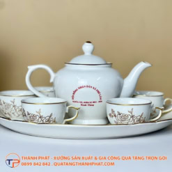 Bộ ấm trà hoạ tiết hoa hồng chỉ vàng in logo