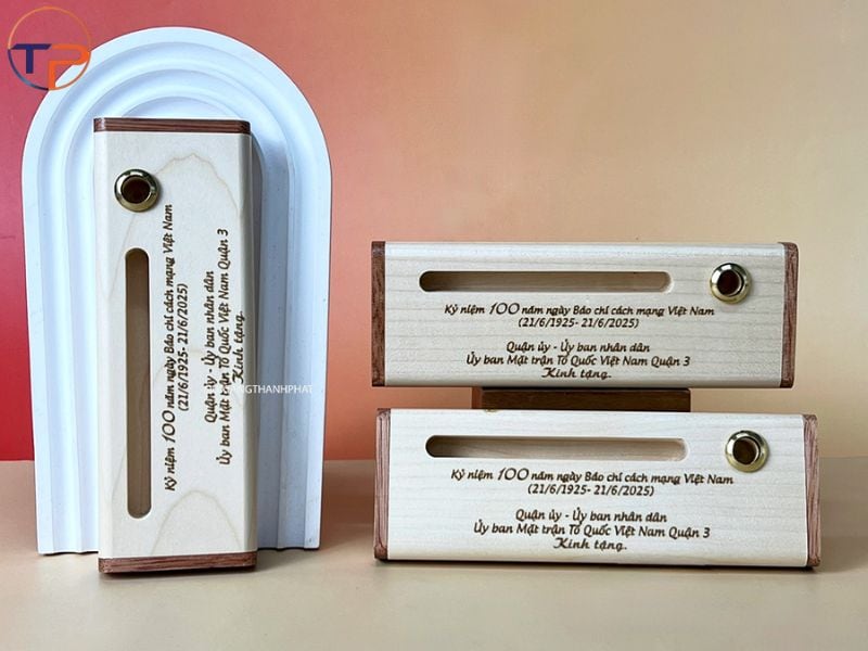 Quà Tặng Sự Kiện: Vì Sao Doanh Nghiệp Cần Có? 20 Usb