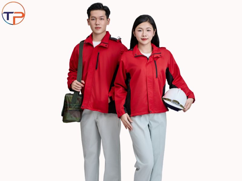 Top 20 Mẫu Quà Tặng Kỷ Niệm Ngày Ra Trường, Họp Lớp Ý Nghĩa 39 Ao khoac dong phuc