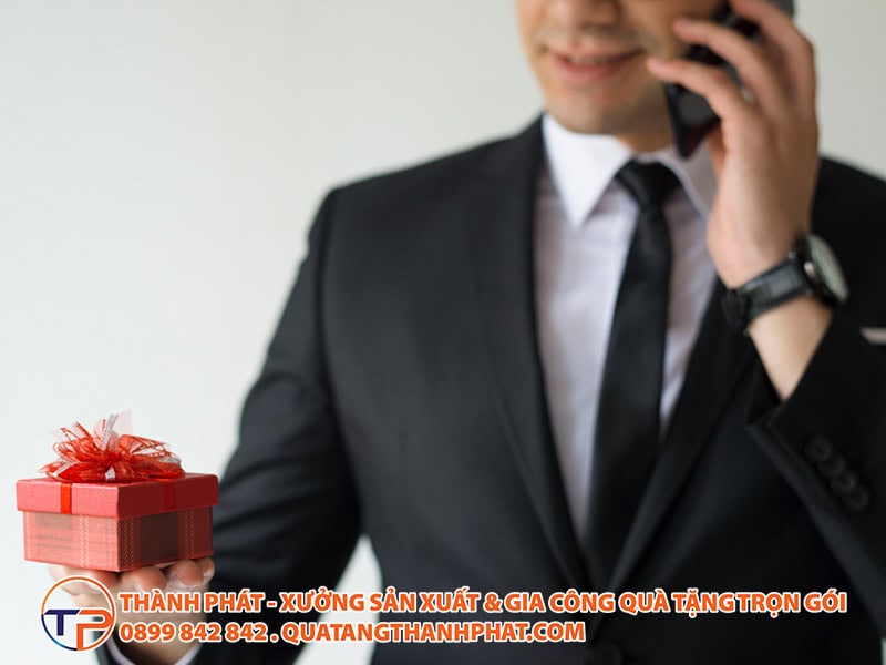 20+ Mẫu Quà Tặng Doanh Nghiệp Cho Người Nước Ngoài Âu, Mỹ, Nhật, Hàn Đẳng Cấp &Amp; Tinh Tế 15 Qua tang doanh nghiep cho nguoi nuoc ngoai