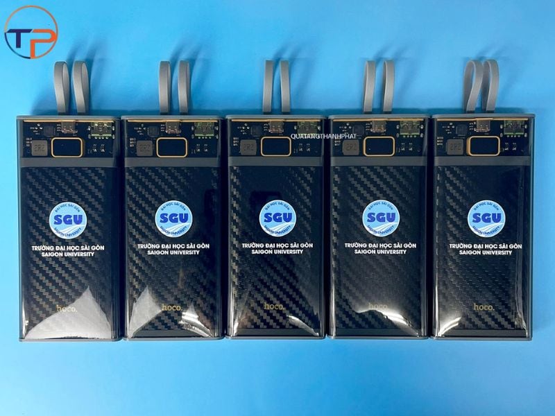Mẫu Quà Tặng Doanh Nghiệp Dịp 1/5 Sang Trọng 31 Sạc dự phòng in logo