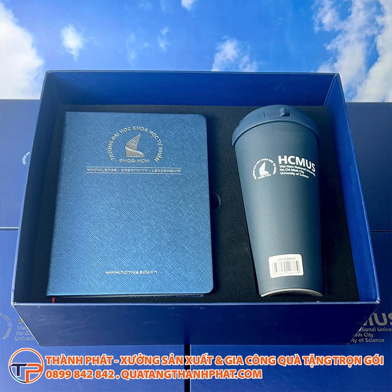 Quà Tặng Cổ Đông Trong Đại Hội Đồng Cổ Đông: Sang Trọng Và Thiết Thực 25 Set qua tang cuoi nam in logo
