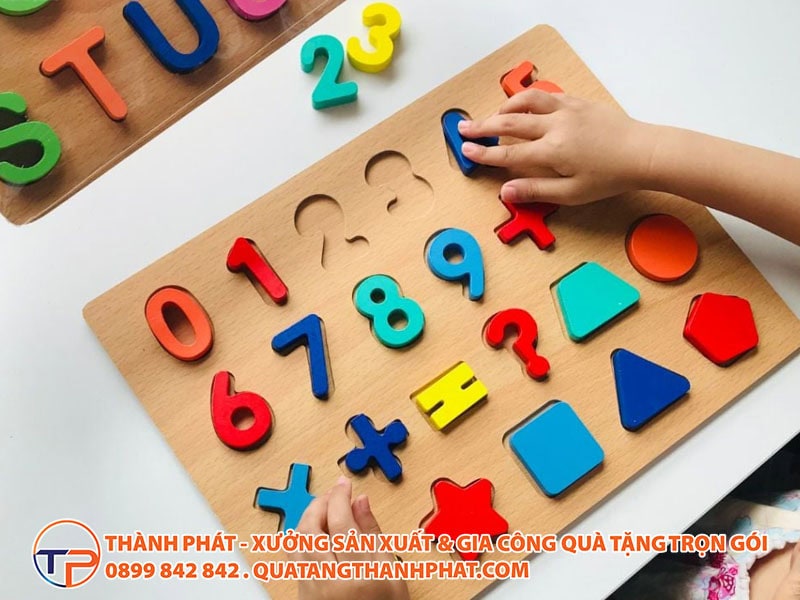 Top 25+ Mẫu Quà Tặng Doanh Nghiệp Cho Khách Hàng Nhí, Trẻ Em Thiết Thực Nhất 17 Tro choi tri tue danh cho tre