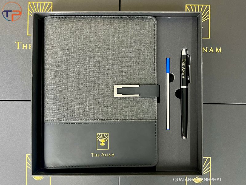 Quà Tặng Ngành Viễn Thông In Logo: Đặc Điểm, Top Mẫu &Amp; Lưu Ý Lựa Chọn 27 Bo giftset van phong 1