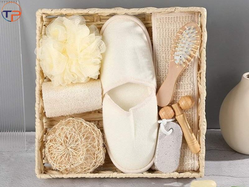 Top 9+ Quà Tặng Sinh Nhật Cho Nhân Viên Ý Nghĩa, Thiết Thực 24 Combo cham soc da