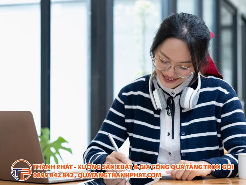 20+ Quà Tặng Trải Nghiệm Đẳng Cấp &Amp; Tinh Tế Cho Doanh Nghiệp 16 Khoa hoc nang cao ban than