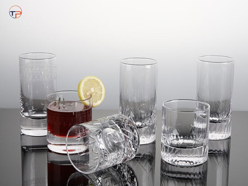 Top 5 Kiểu Ly Tặng Đối Tác Khách Hàng Sang Trọng, Độc Đáo 23 Ly ruou manh 2