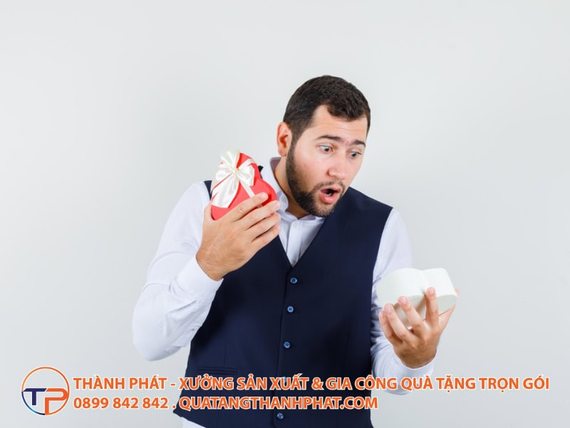 Quà Tặng Chiến Lược Cho Khách Vip Ngành Bất Động Sản 20 Sai lam can tranh tang qua vip cho khach hang nganh bat dong san