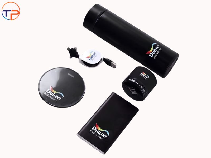 Gợi Ý Quà Tặng Onboarding (Welcome Kit) Độc Đáo, Tăng Gắn Kết 14 Vat pham cong nghe