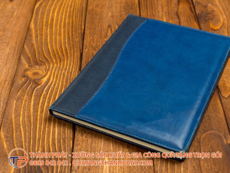 Phân Biệt Các Loại Da Làm Sổ Tay: Full-Grain, Top-Grain, Pu Và Bonded Leather 11 Cach chon chat lieu bia so phu hop nhu cau
