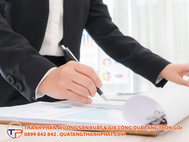 Hướng Dẫn Lập Tờ Trình, Kế Hoạch Xin Kinh Phí Mua Quà Tặng Sự Kiện, Quà Tết 11 Huong dan lap to trinh ke hoach qua tang