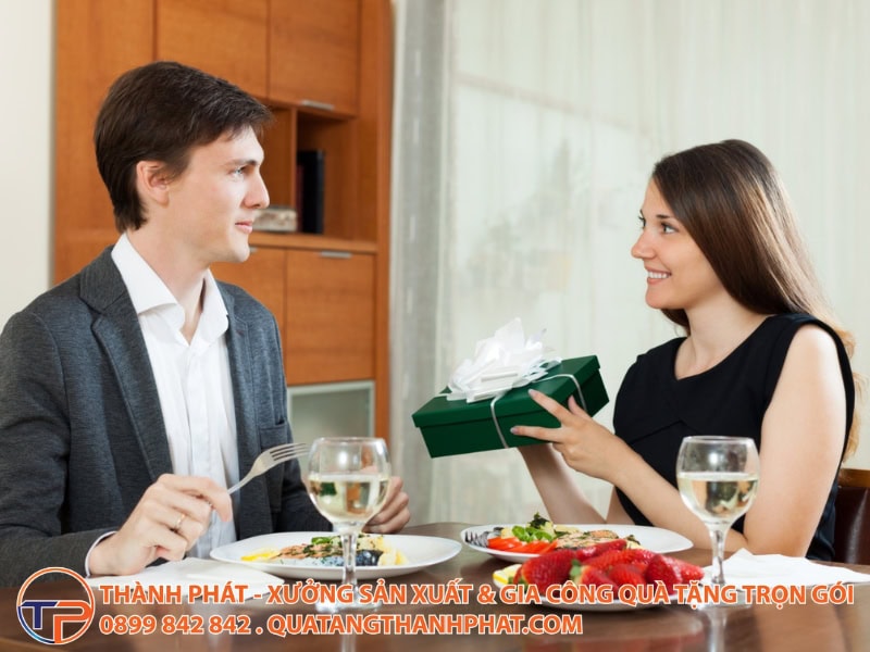 Bí Quyết Chọn Quà Cho Tổng Giám Đốc Tập Đoàn Và Khách Vip 9 Nguyen tac chon qua cho ceo va khach vip