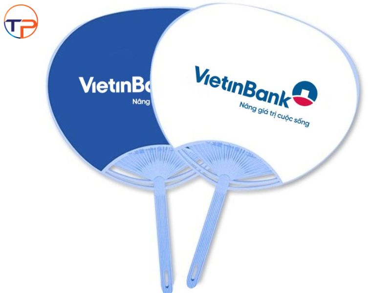 Gợi Ý Các Mẫu Quạt Nhựa Cầm Tay Quảng Cáo Hot Trend Được Yêu Thích 19 Quat nhua nhieu canh gap