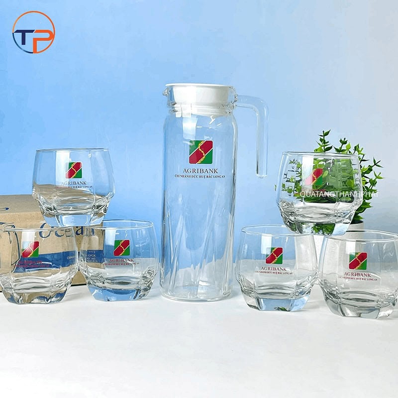 Dịch Vụ Quà Tặng Doanh Nghiệp Quận 10 Hcm Uy Tín, Thiết Kế Theo Yêu Cầu 19 Binh ly thuy tinh