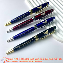 Bút xoay kim loại khắc logo HO1902
