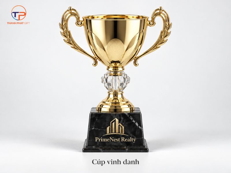 Gợi Ý Quà Tặng Ngành Bất Động Sản Độc Đáo, Ấn Tượng 47 Cup vinh danh 1